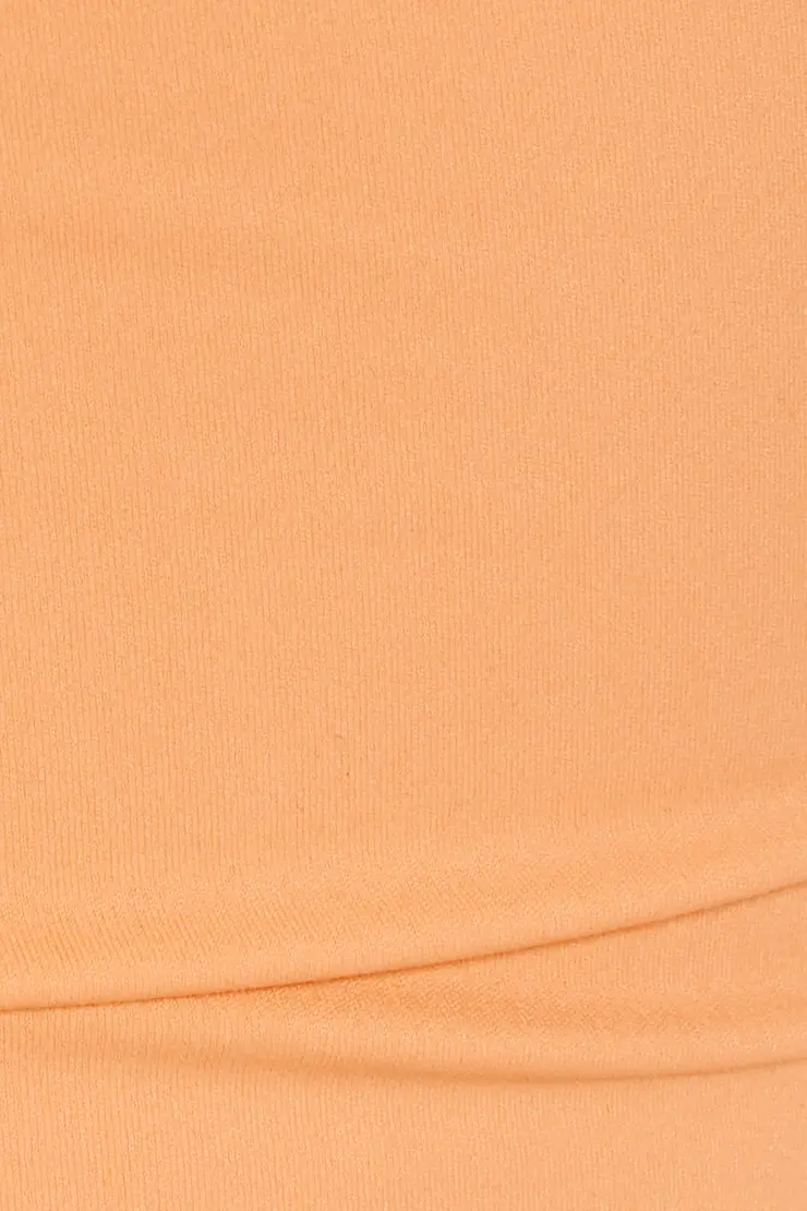 Sleek Sweetheart T-Shirt - Image 4